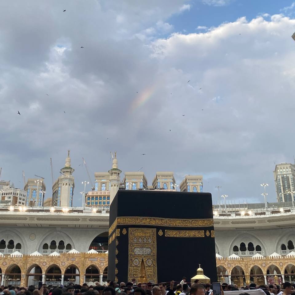 8 Keutamaan Ibadah Haji
